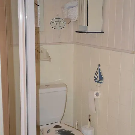 La Glenrock Apartment *